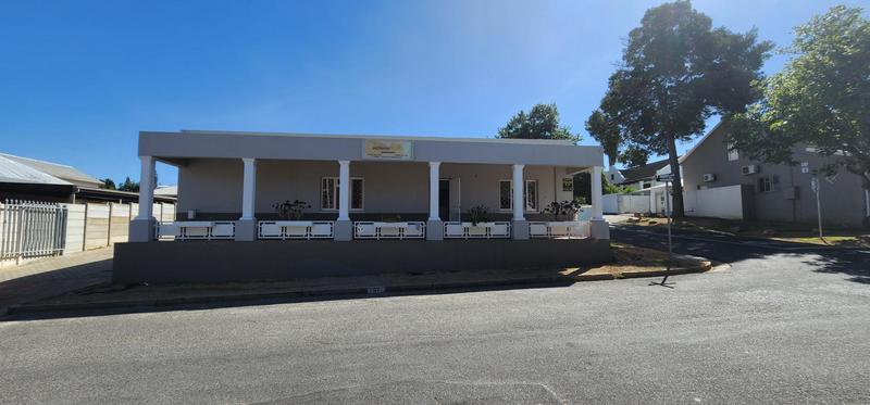 Commercial Property for Sale in Bergzicht Western Cape